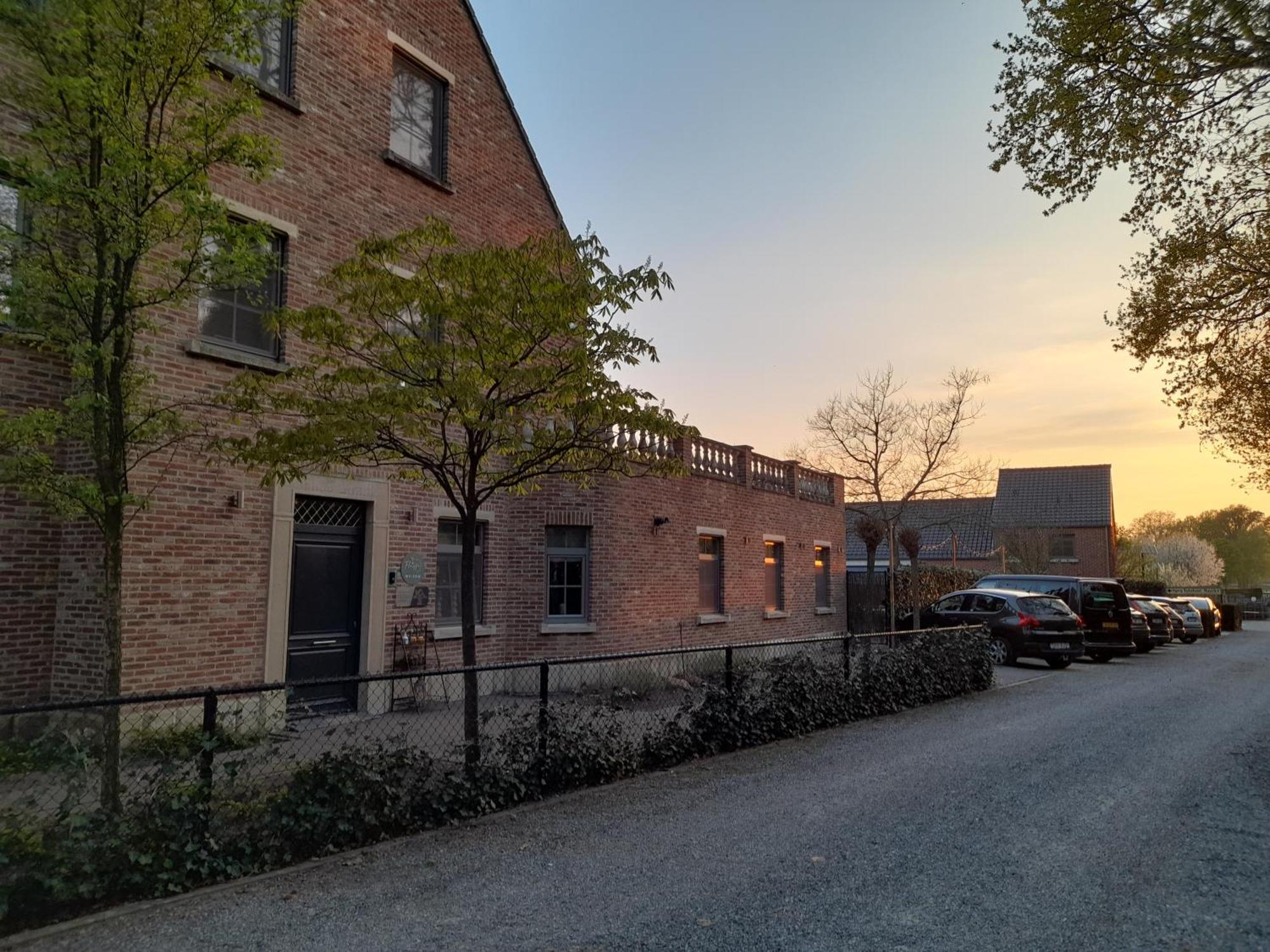 B&B De Floreffe NeerNeerpelt Zewnętrze zdjęcie